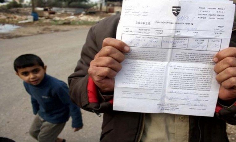 القدس المحتلة: الاحتلال يخطر بهدم منزل فخري أبو دياب